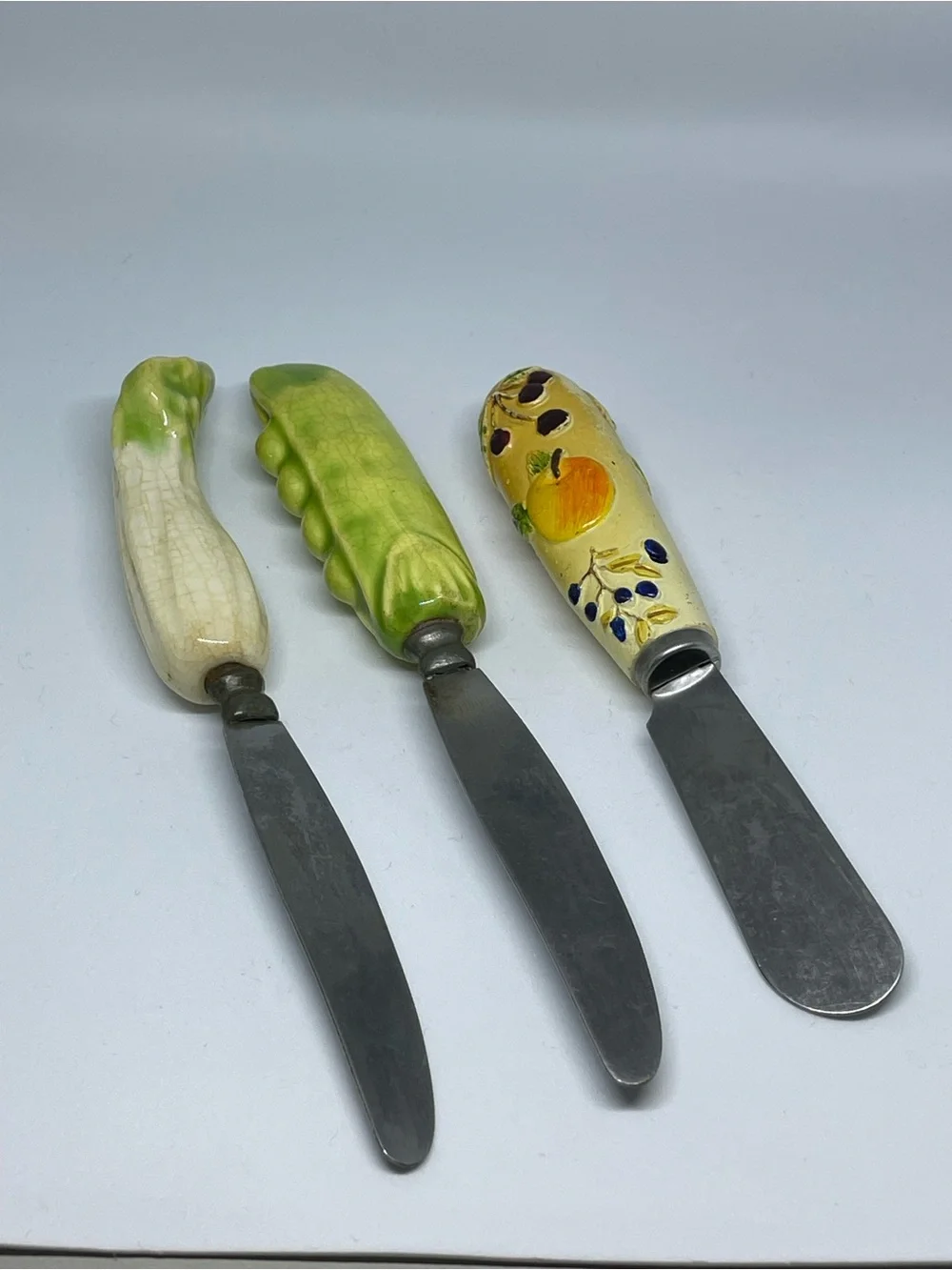 Three Vegetable-themed Spreader Set